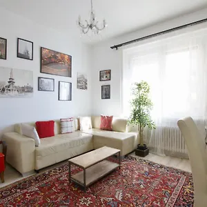  Apartman Standard By Hi5 - Károly 23